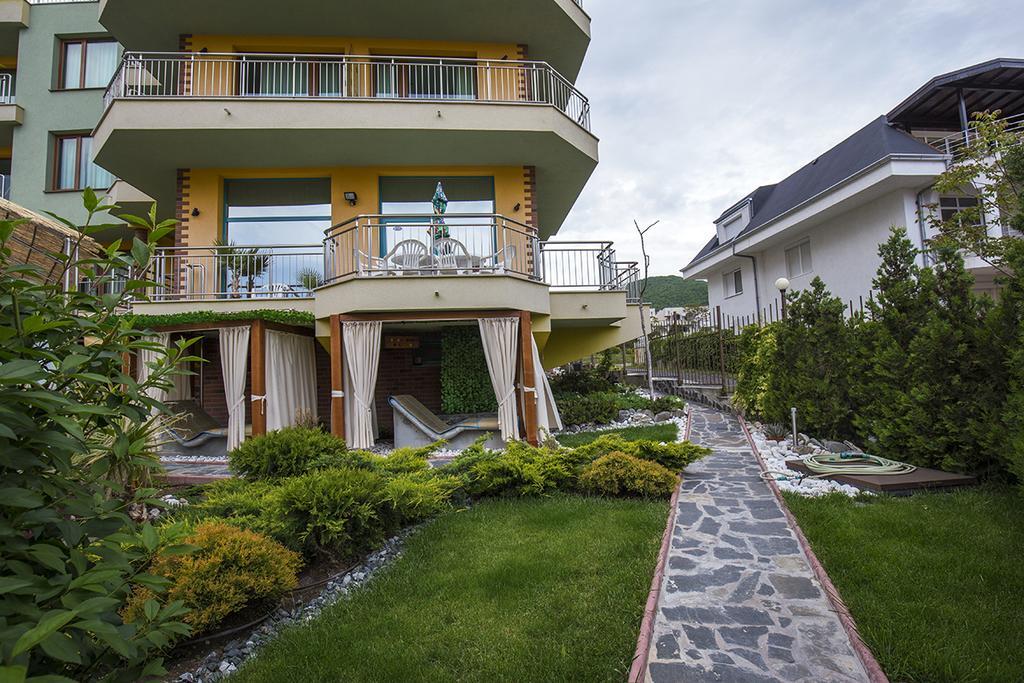 Jbh Hotel Sveti Vlas Eksteriør billede