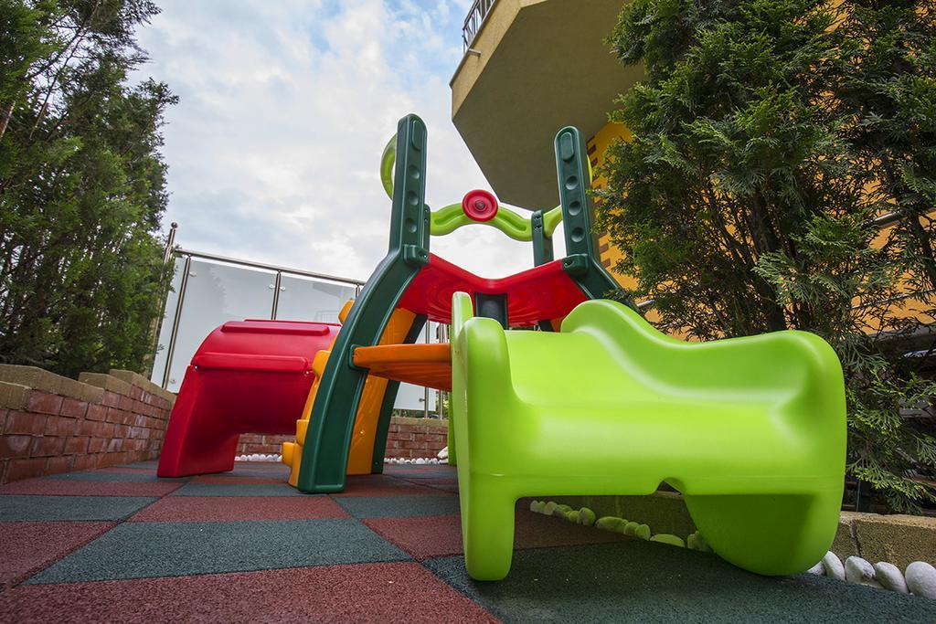 Jbh Hotel Sveti Vlas Eksteriør billede